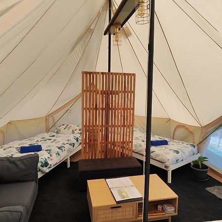 Glamping At Zeehan Bush Camp Exteriör bild